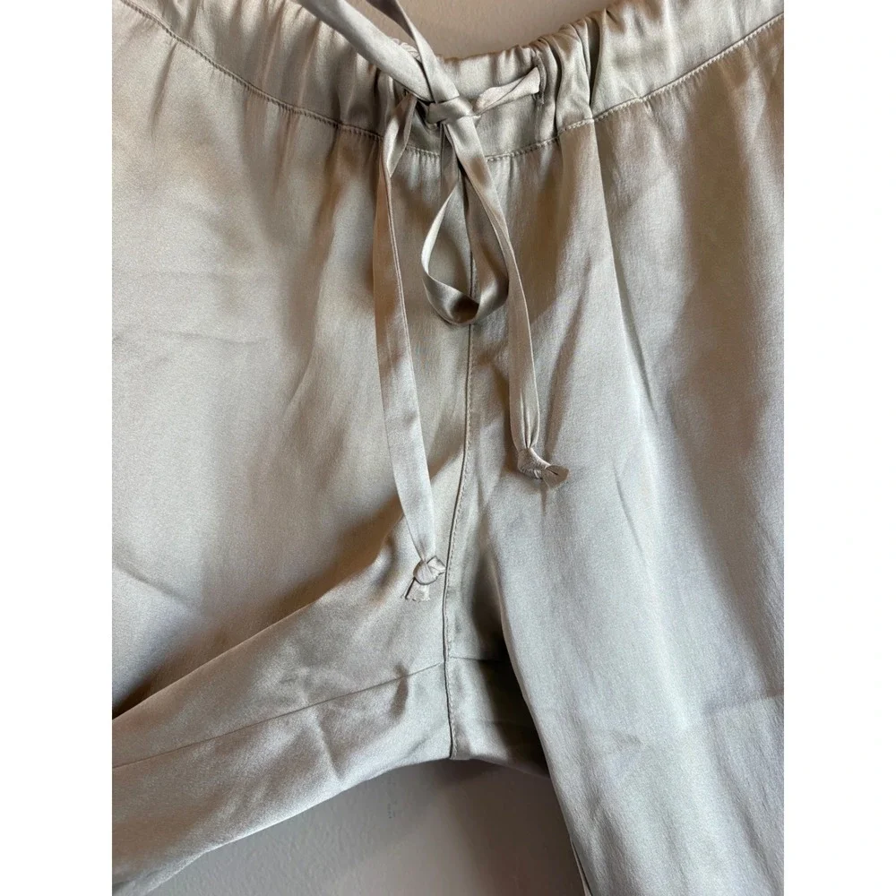 Maggie Ward 100% Washable Silk Jogger Lounge Capri Pants Champagne Silver Small